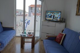 Продается квартира с одной спальней 52м2 в Будве